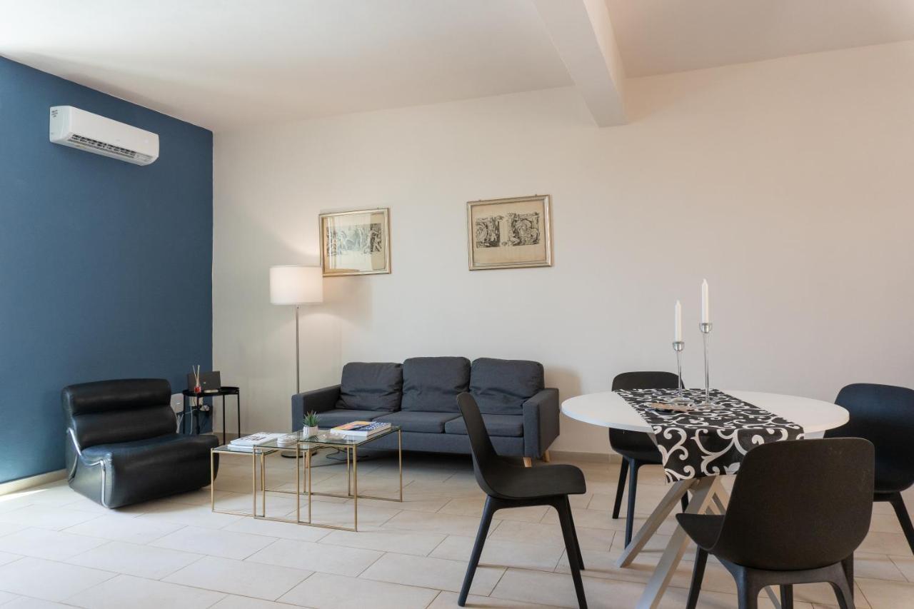 Arco Del Mercato Apartment Сиракузы Экстерьер фото